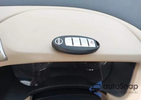 2017 Nissan Pathfinder Sv z USA, uszkodzony, nr VIN 5N1DR2MM4HC901264